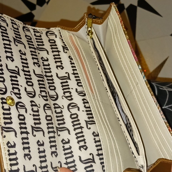 Juicy Couture Chestnut Chino Mult Glam Elongated Flap Wallet Accessories Vegan - Picture 15 of 16